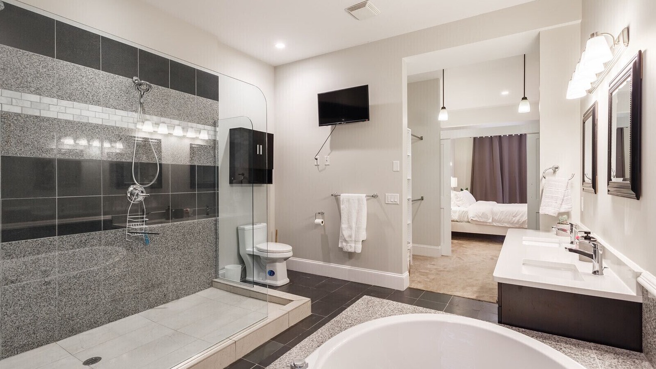 Photo of Bathroom in Southwest Mission