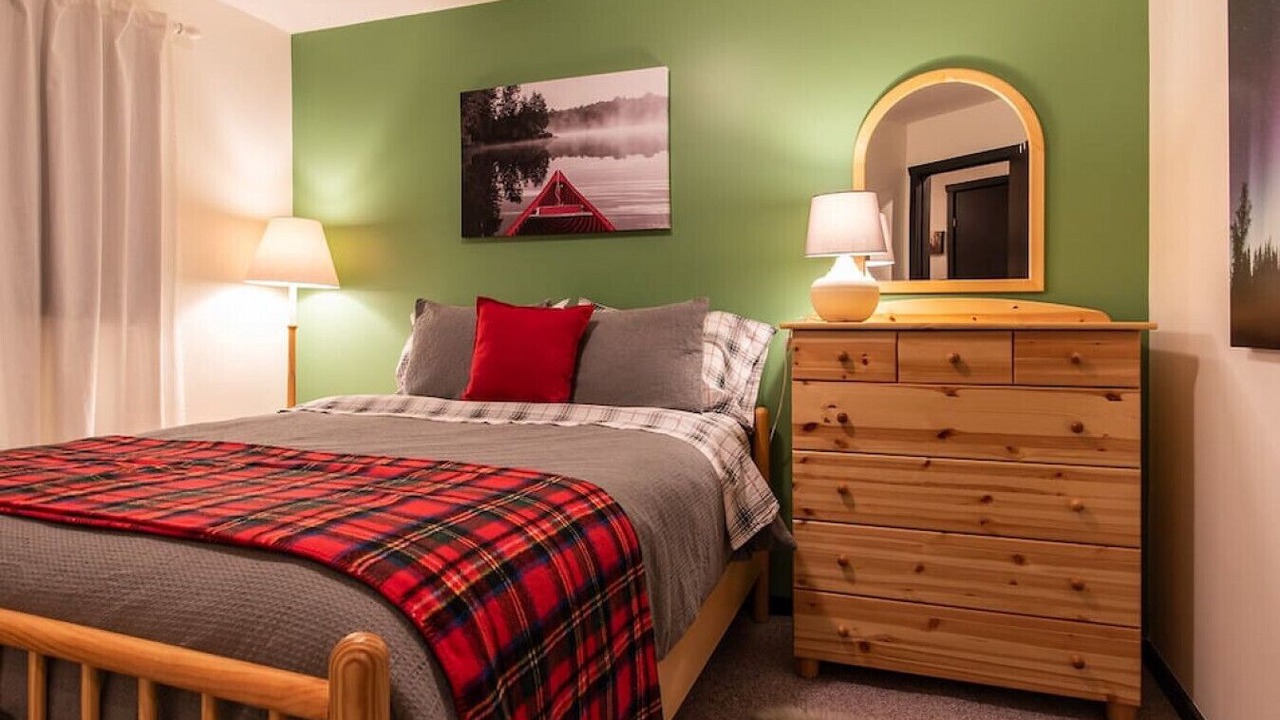 Photo of Bedroom in Okanagan-Similkameen