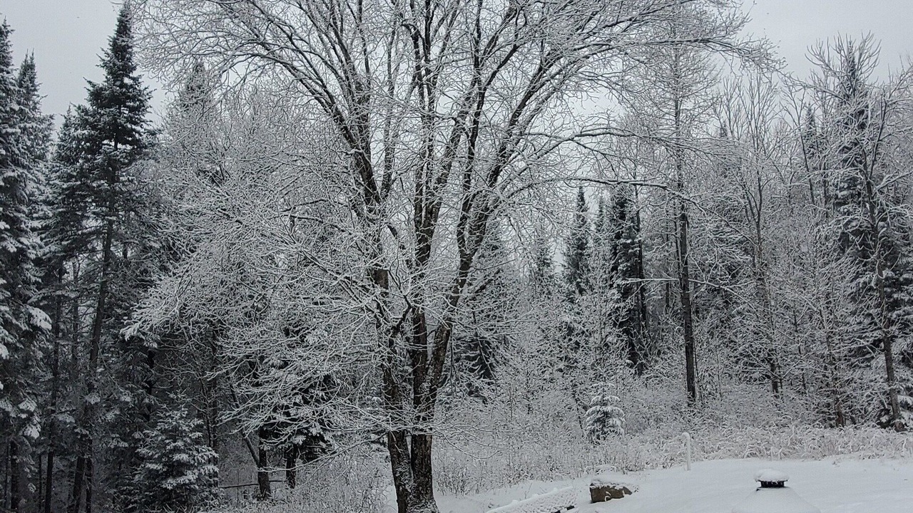 Photo of Others in Val-des-Lacs