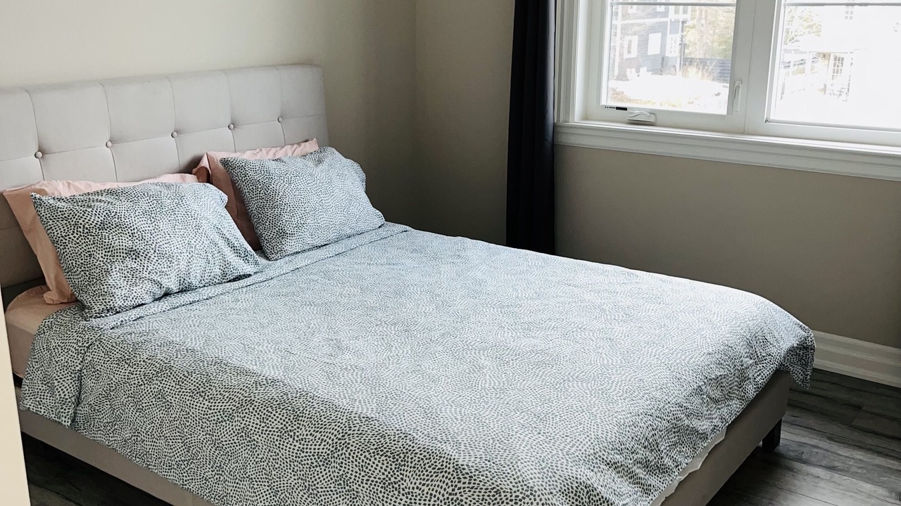 Photo of Bedroom in Bracebridge
