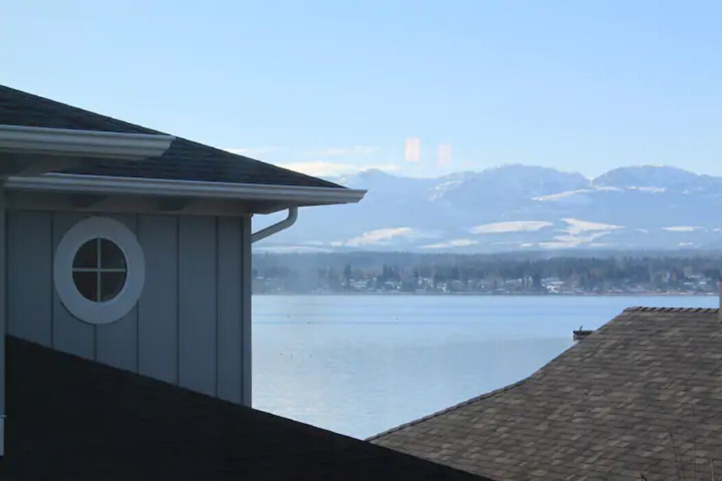 Photo of Others in Comox
