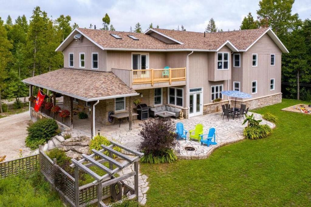 Photo of Outdoor in Lion's Head