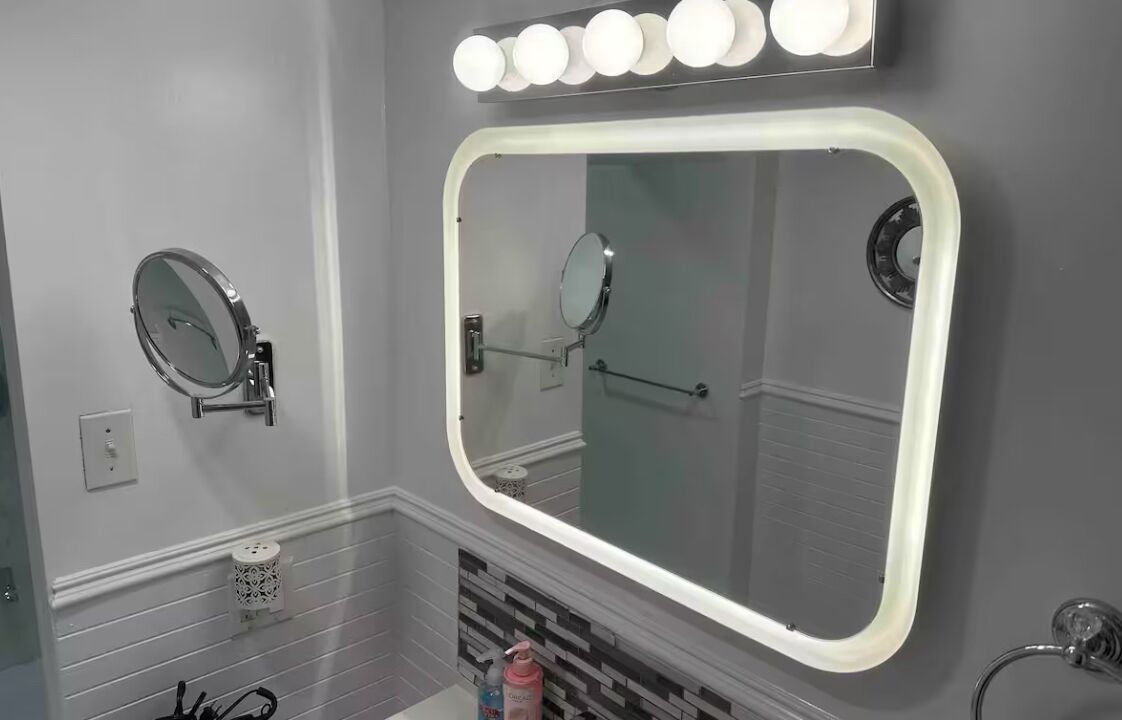 Photo of Bathroom in Dorval