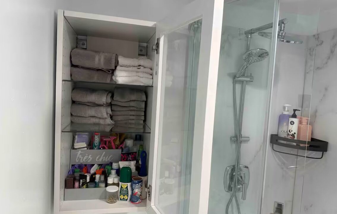 Photo of Bathroom in Dorval