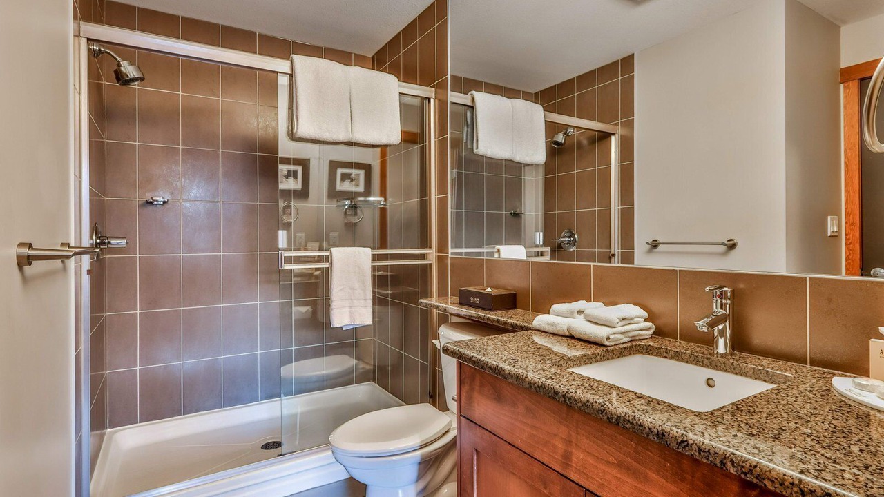 Photo of Bathroom in Canmore