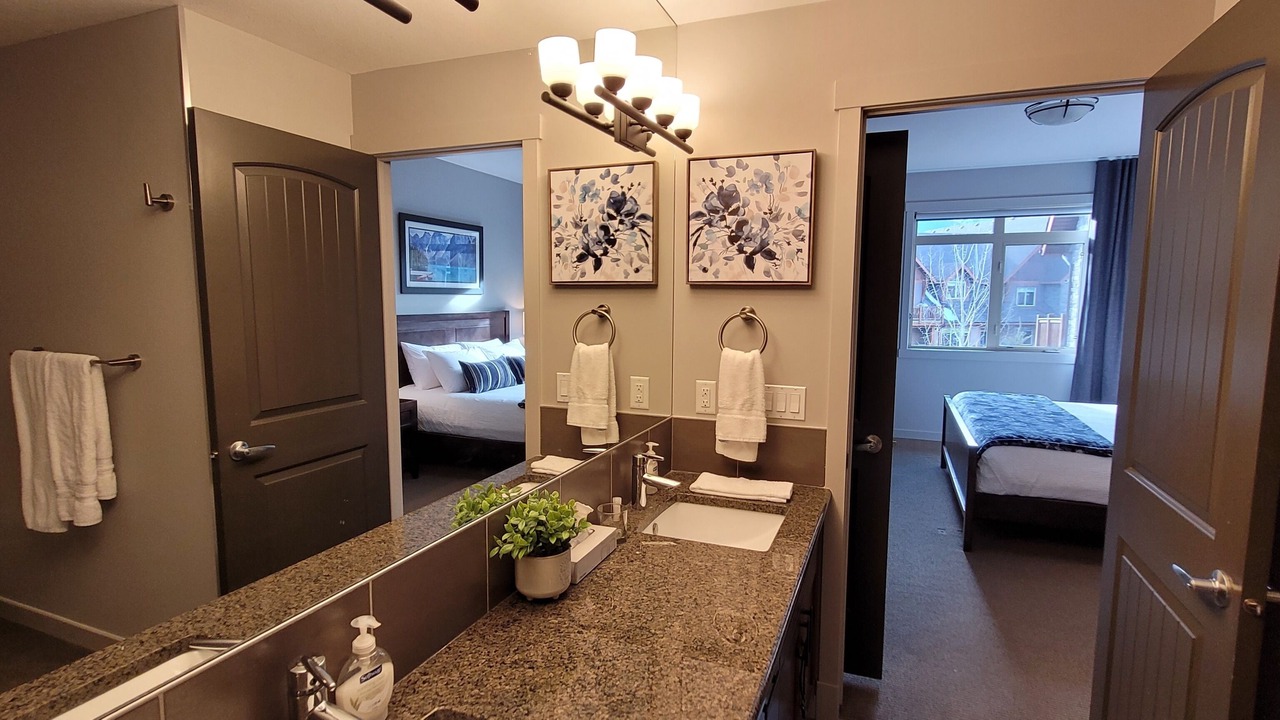 Photo of Bathroom in Canmore