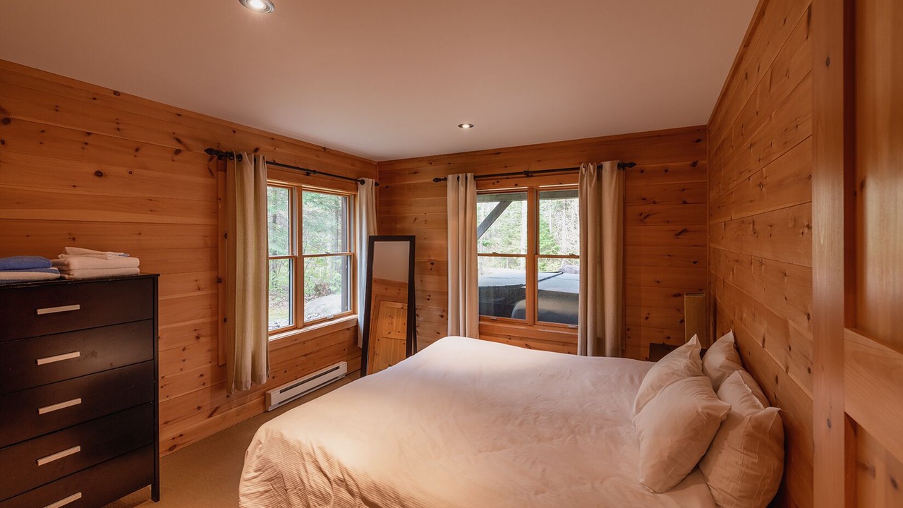 Photo of Bedroom in Lac-Superieur