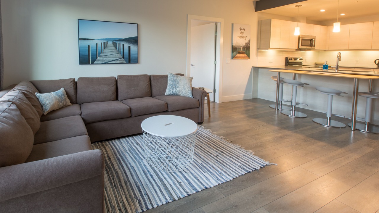 Photo of Livingroom in Saanich West