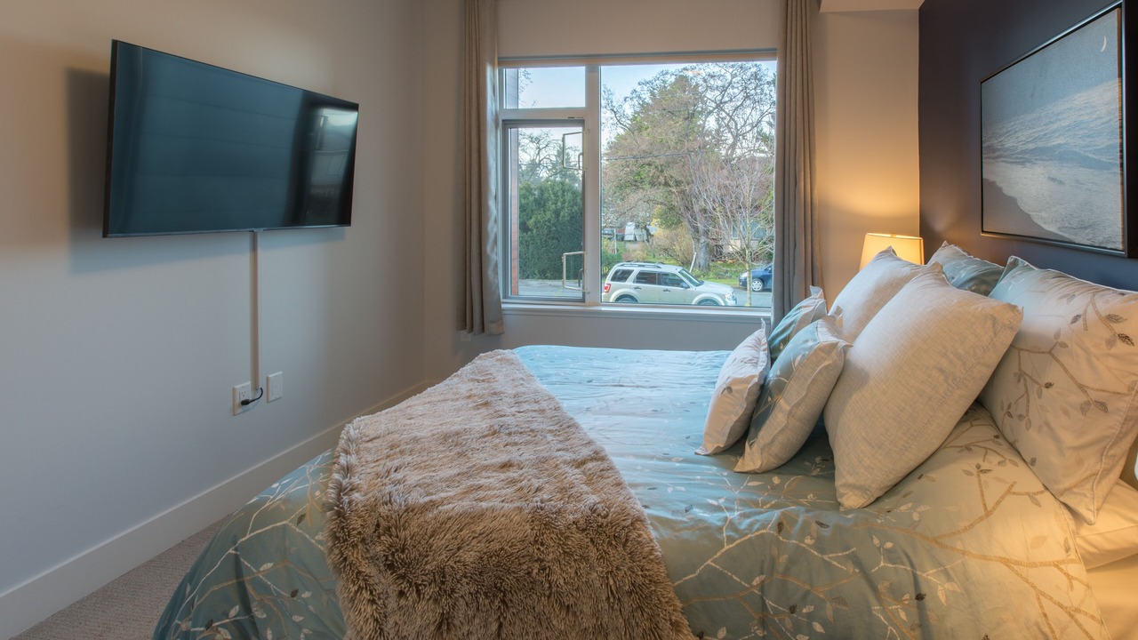 Photo of Bedroom in Saanich West