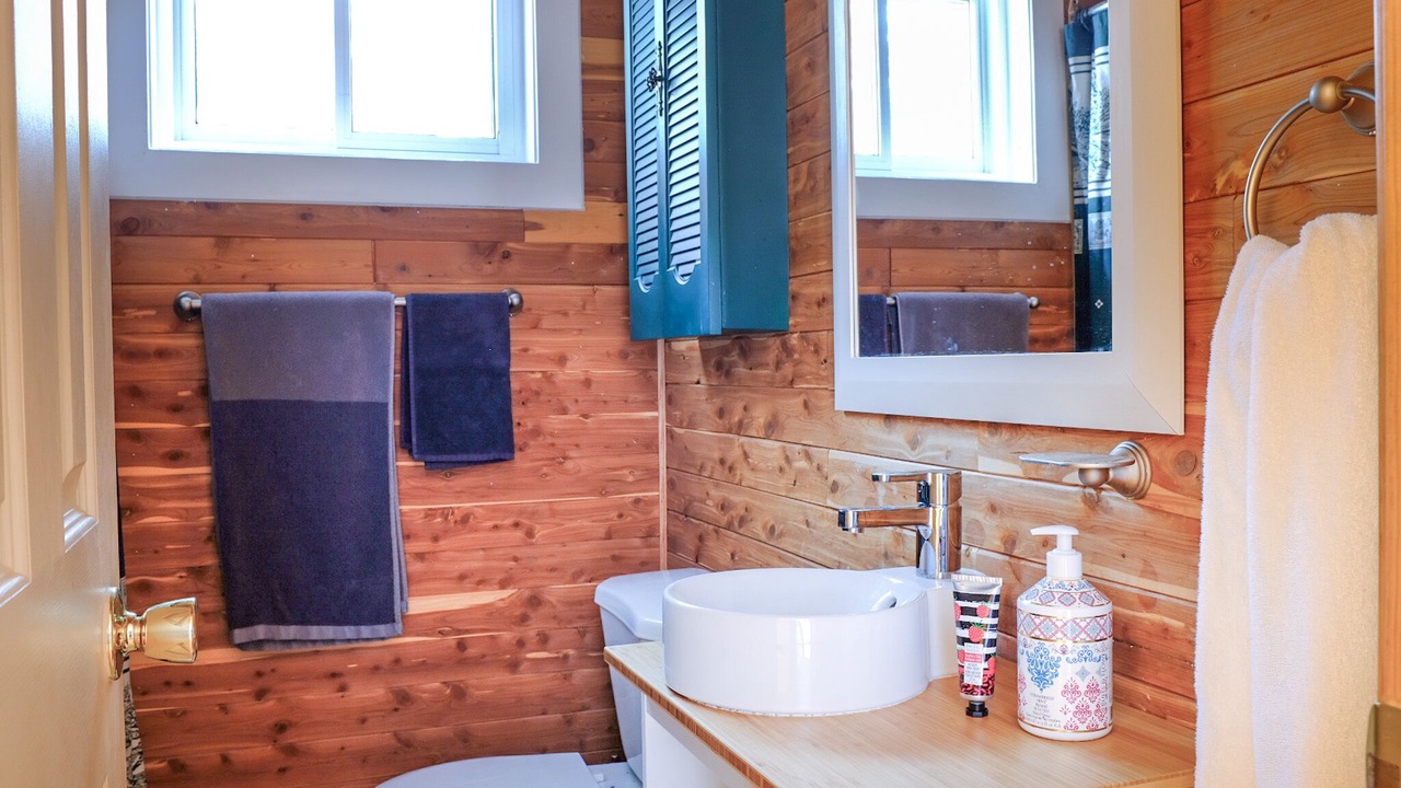 Photo of Bathroom in Grey Highlands