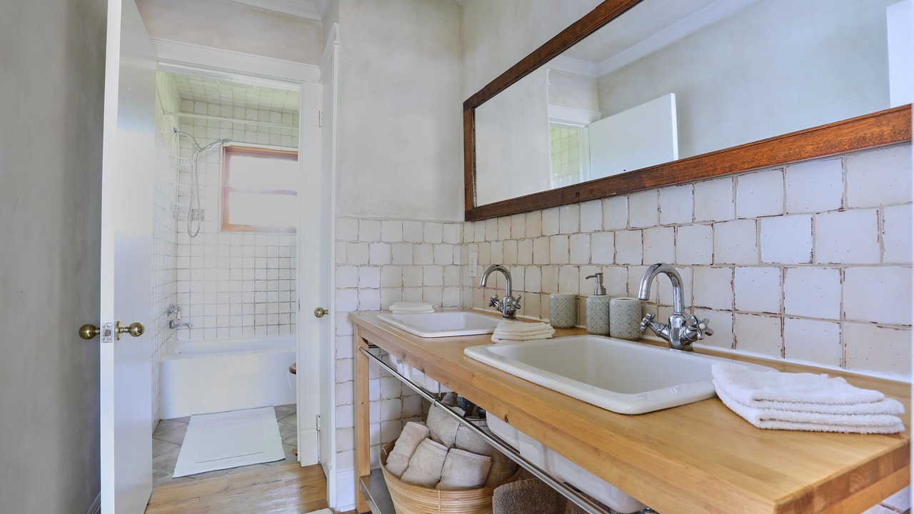 Photo of Bathroom in Sainte-Adele