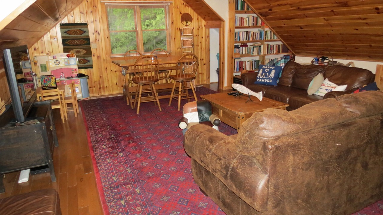 Photo of Livingroom in Lion's Head