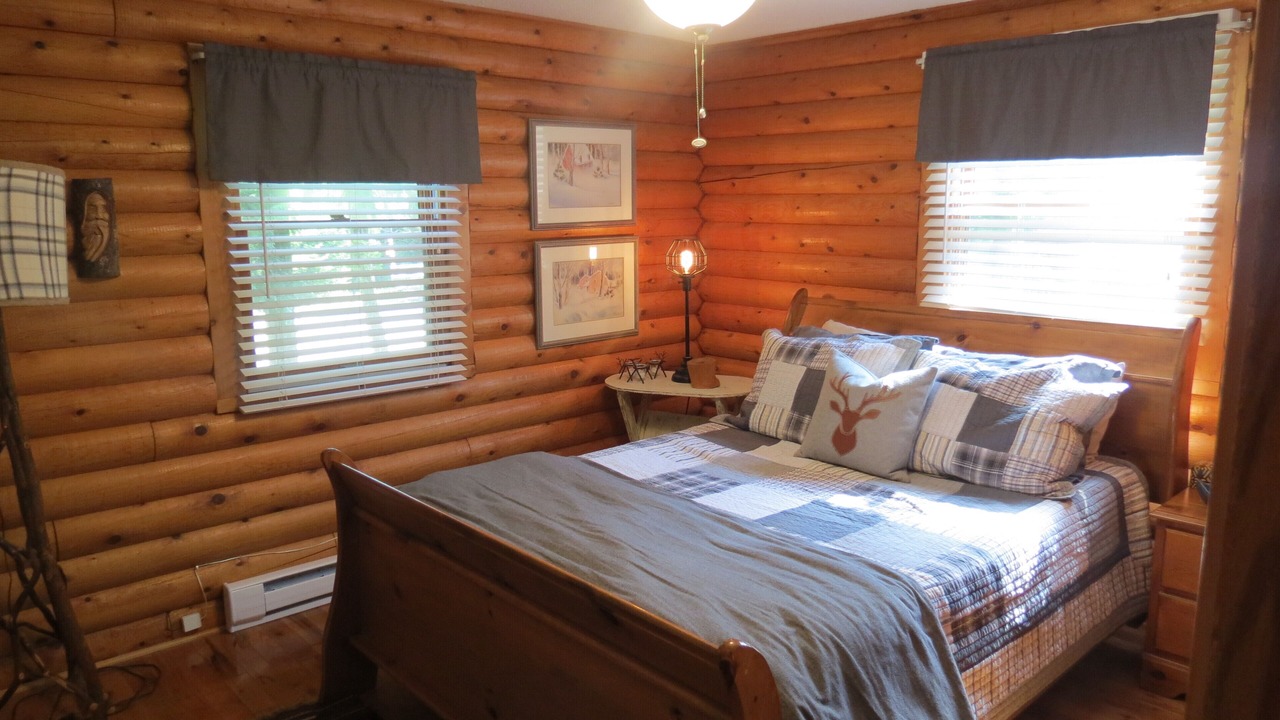 Photo of Bedroom in Lion's Head