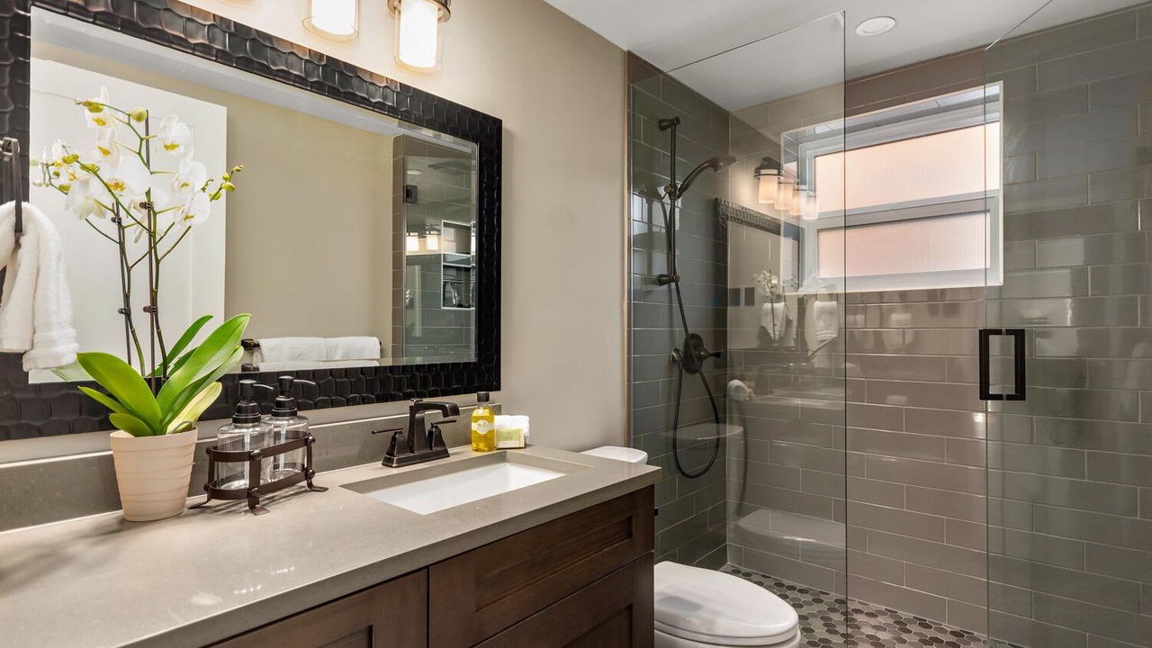 Photo of Bathroom in Banff