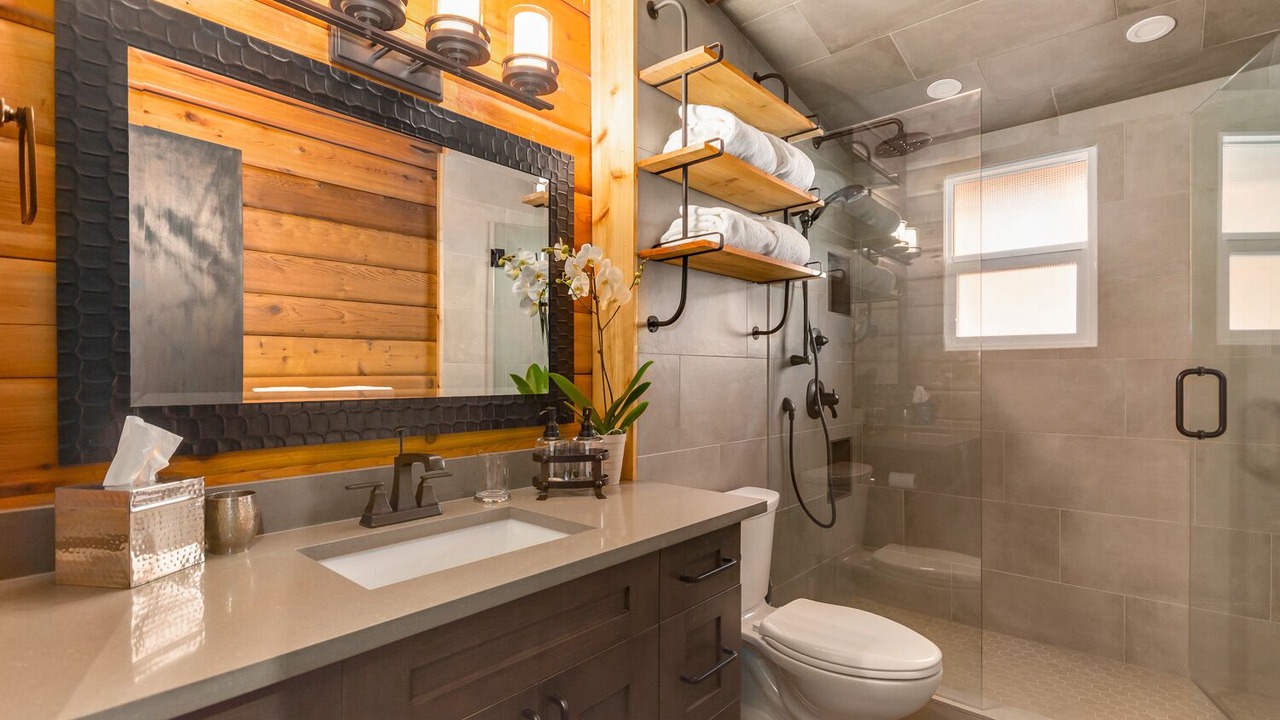 Photo of Bathroom in Banff