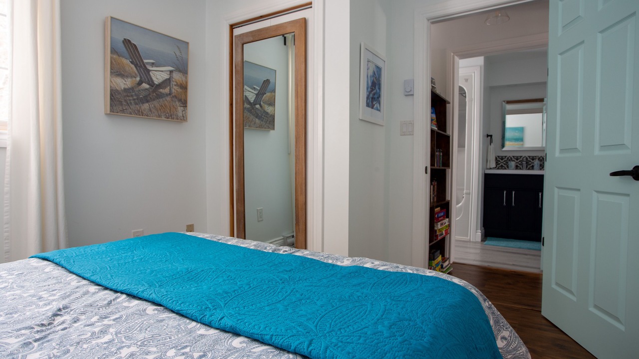 Photo of Bedroom in Green Gables