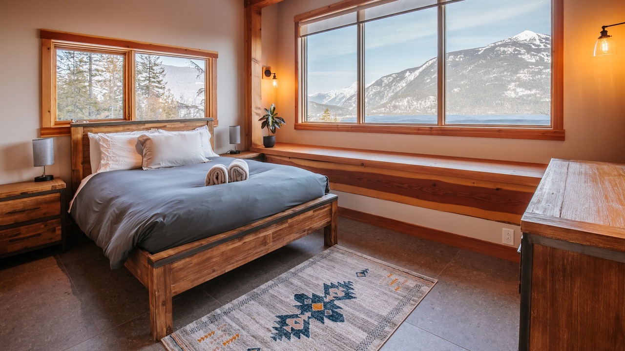 Photo of Bedroom in Revelstoke