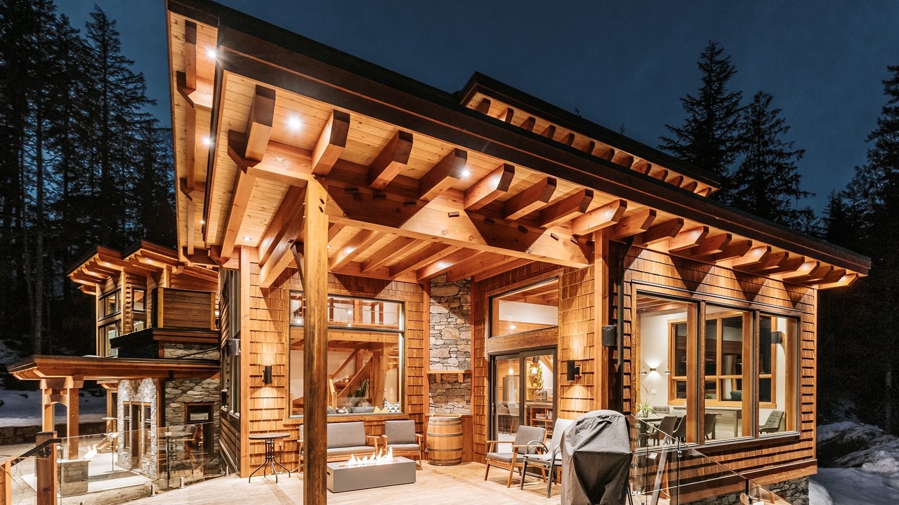 Photo of Patio Balcony in Revelstoke