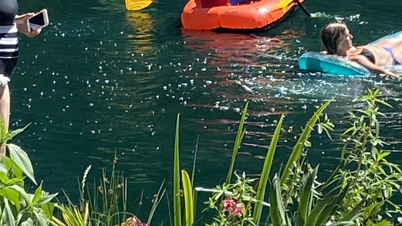 Photo of Others in Metchosin