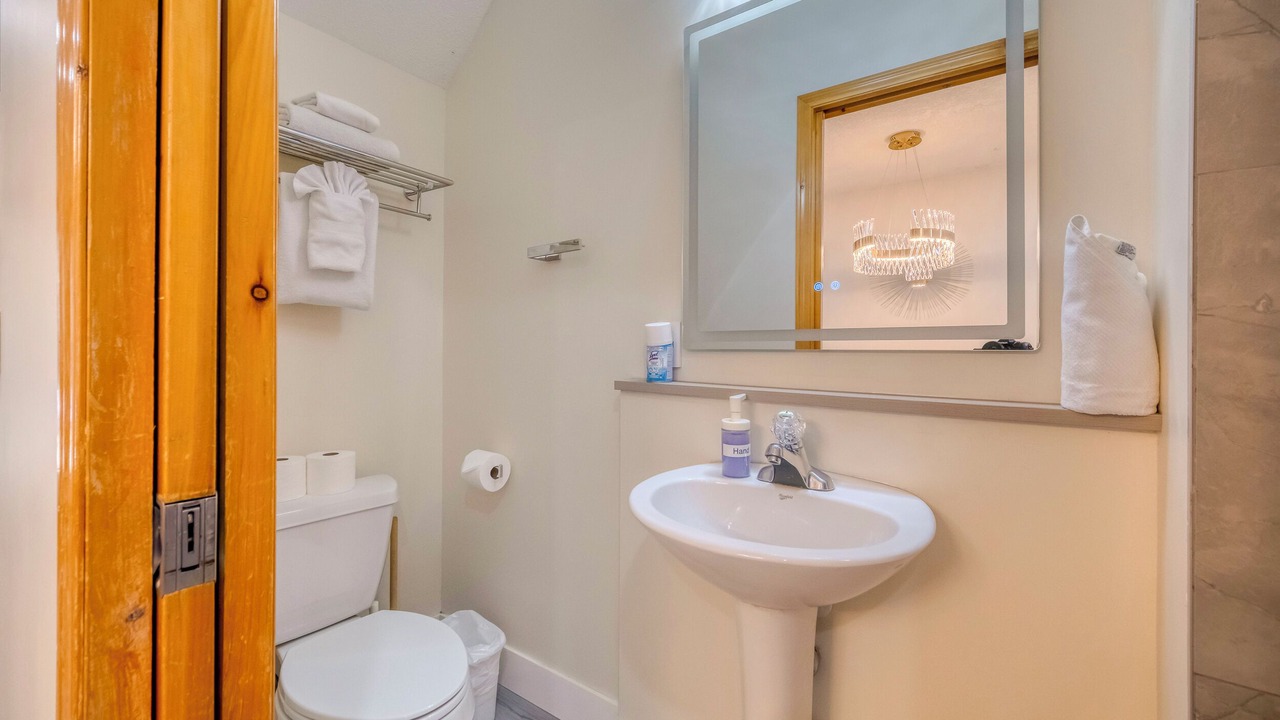 Photo of Bathroom in Harvie Heights