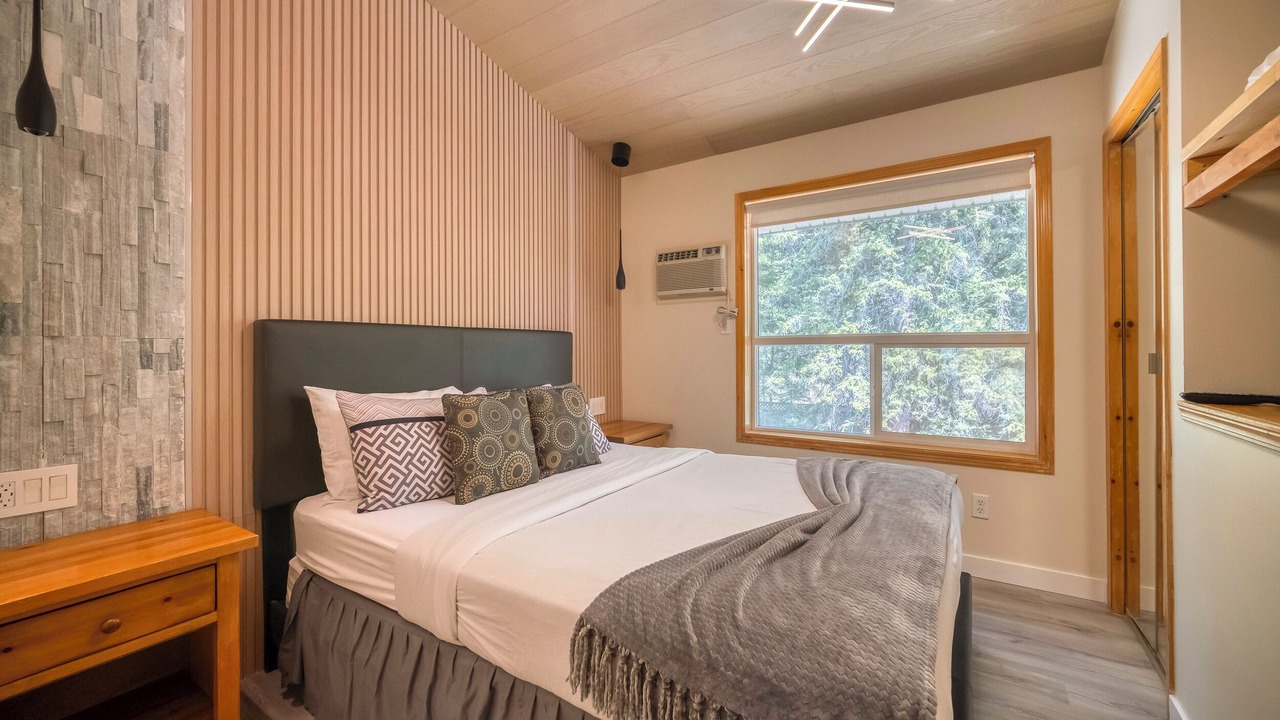 Photo of Bedroom in Harvie Heights