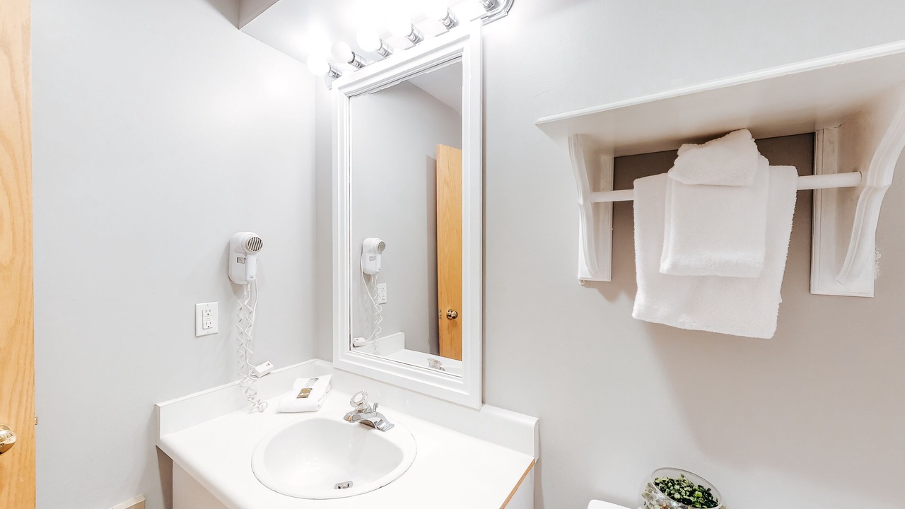 Photo of Bathroom in The Blue Mountains