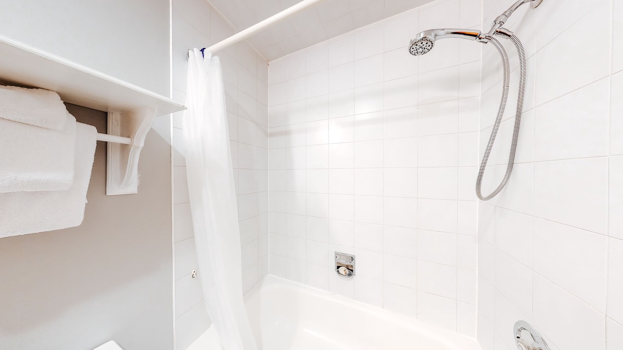 Photo of Bathroom in The Blue Mountains