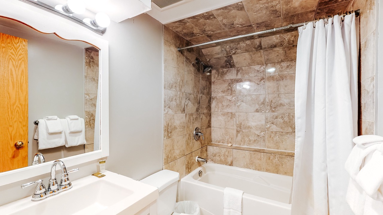 Photo of Bathroom in The Blue Mountains