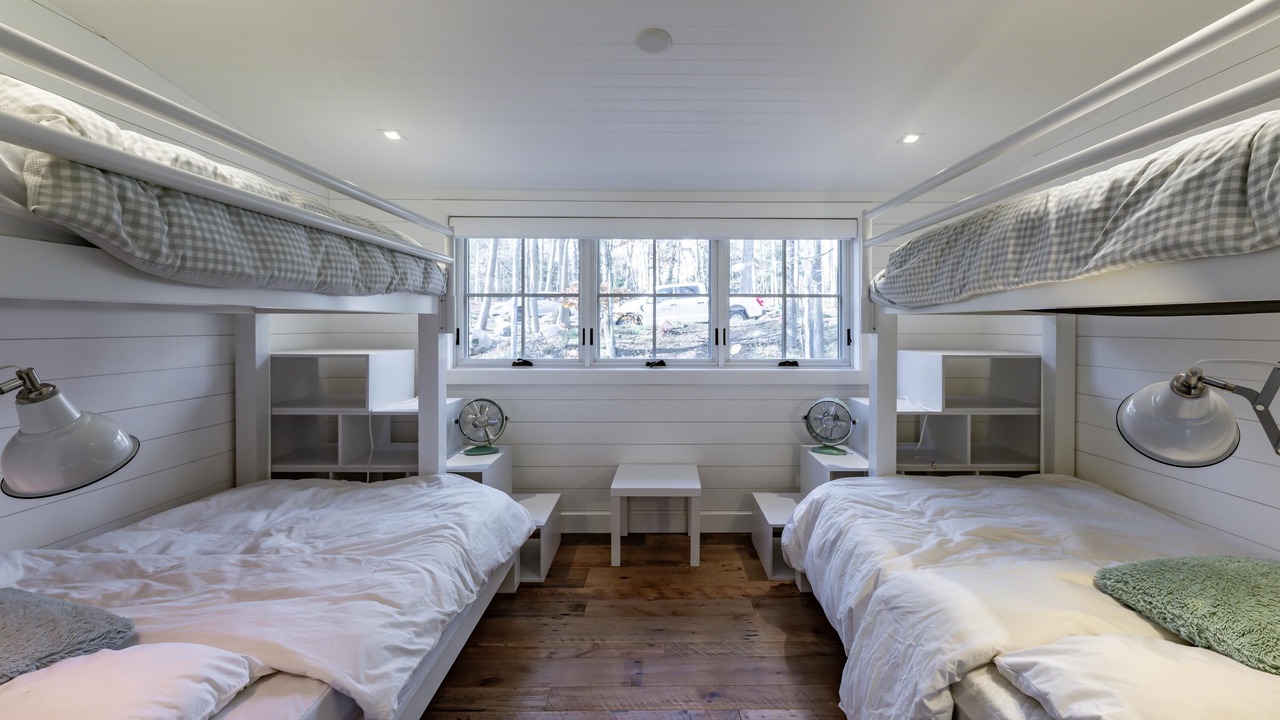 Photo of Bedroom in Muskoka Lakes