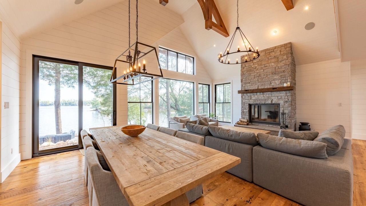 Photo of Bedroom in Muskoka Lakes