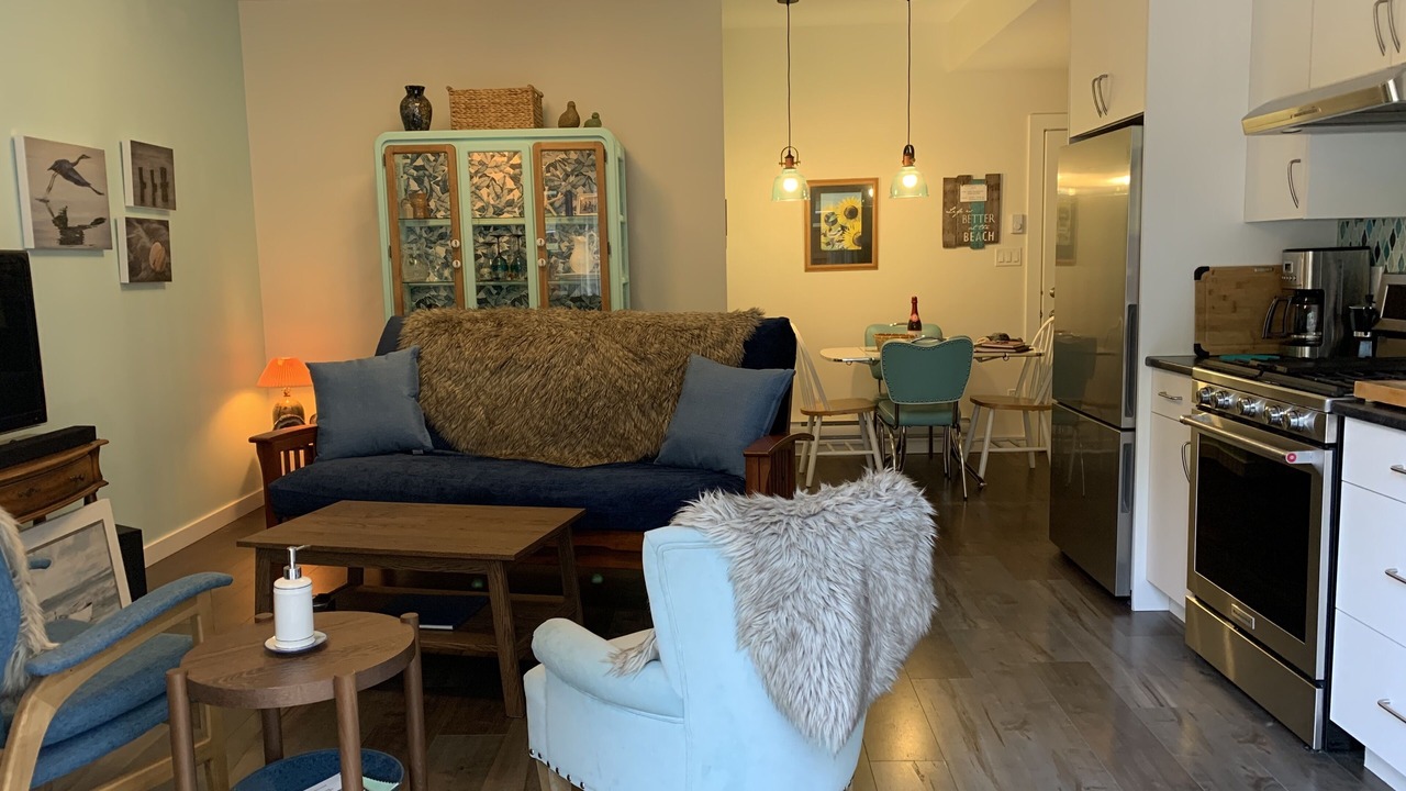 Photo of Livingroom in Comox