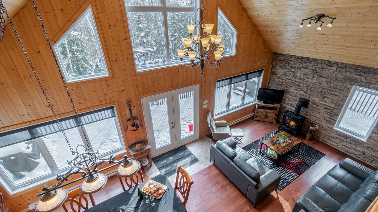 Photo of Livingroom in Petite-Riviere-Saint-Francois