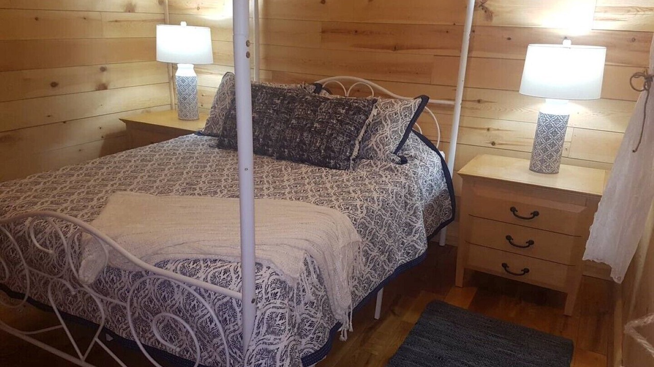 Photo of Bedroom in Juan de Fuca Electoral Area