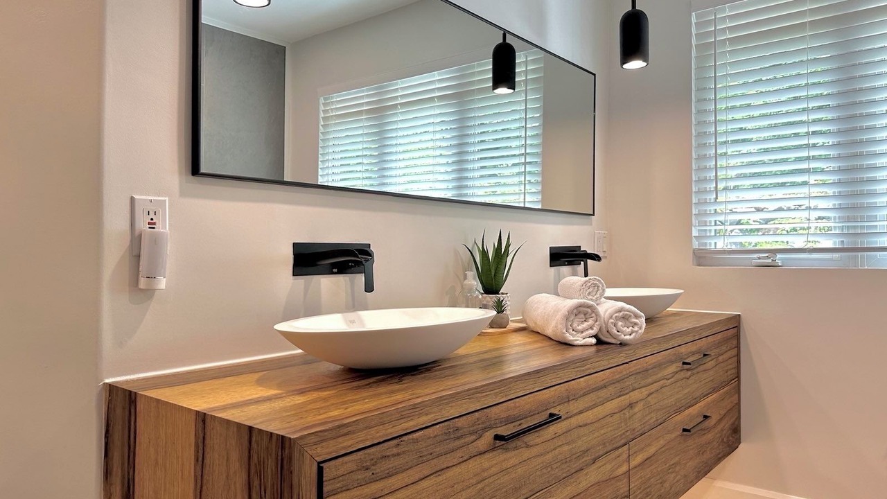 Photo of Bathroom in Val-des-Monts