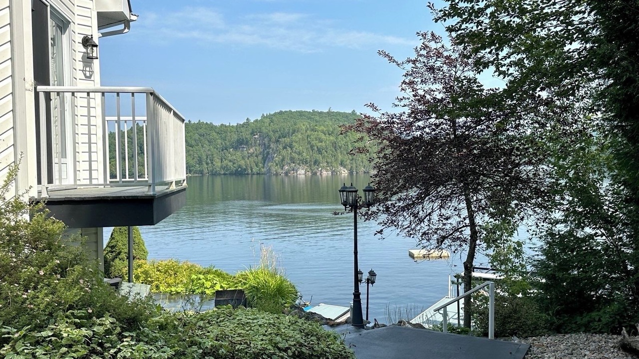 Photo of Outdoor in Val-des-Monts