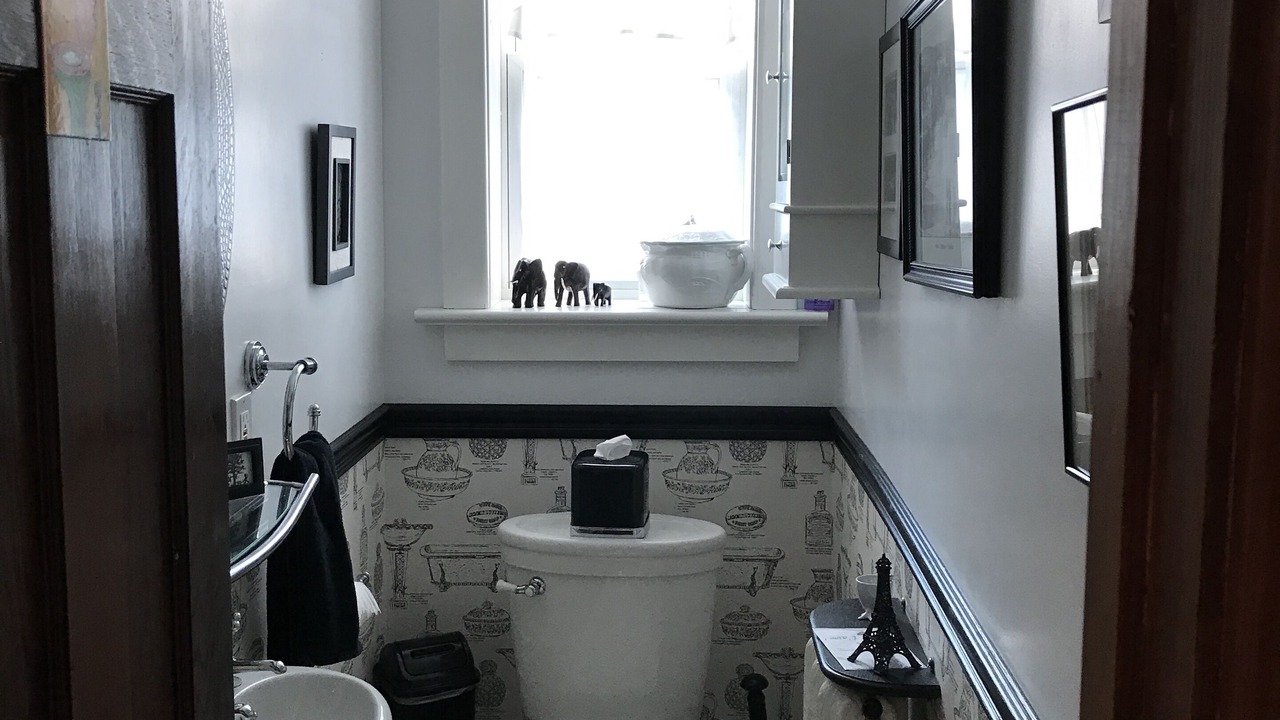 Photo of Bathroom in Upper Beaches