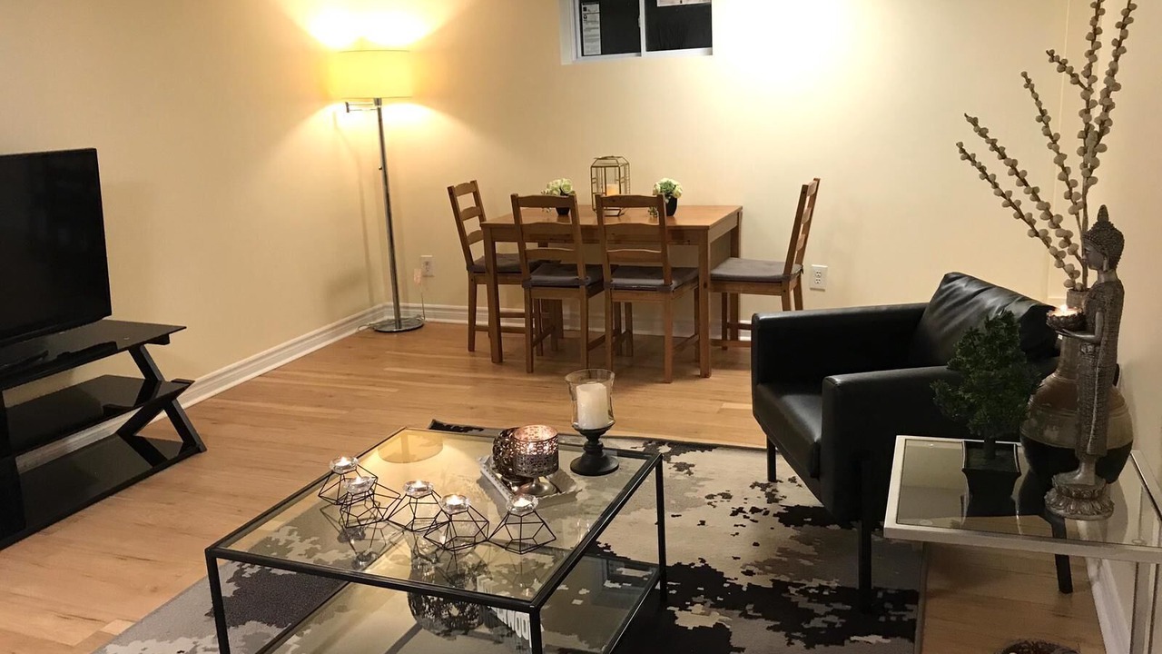 Photo of Livingroom in Burlington