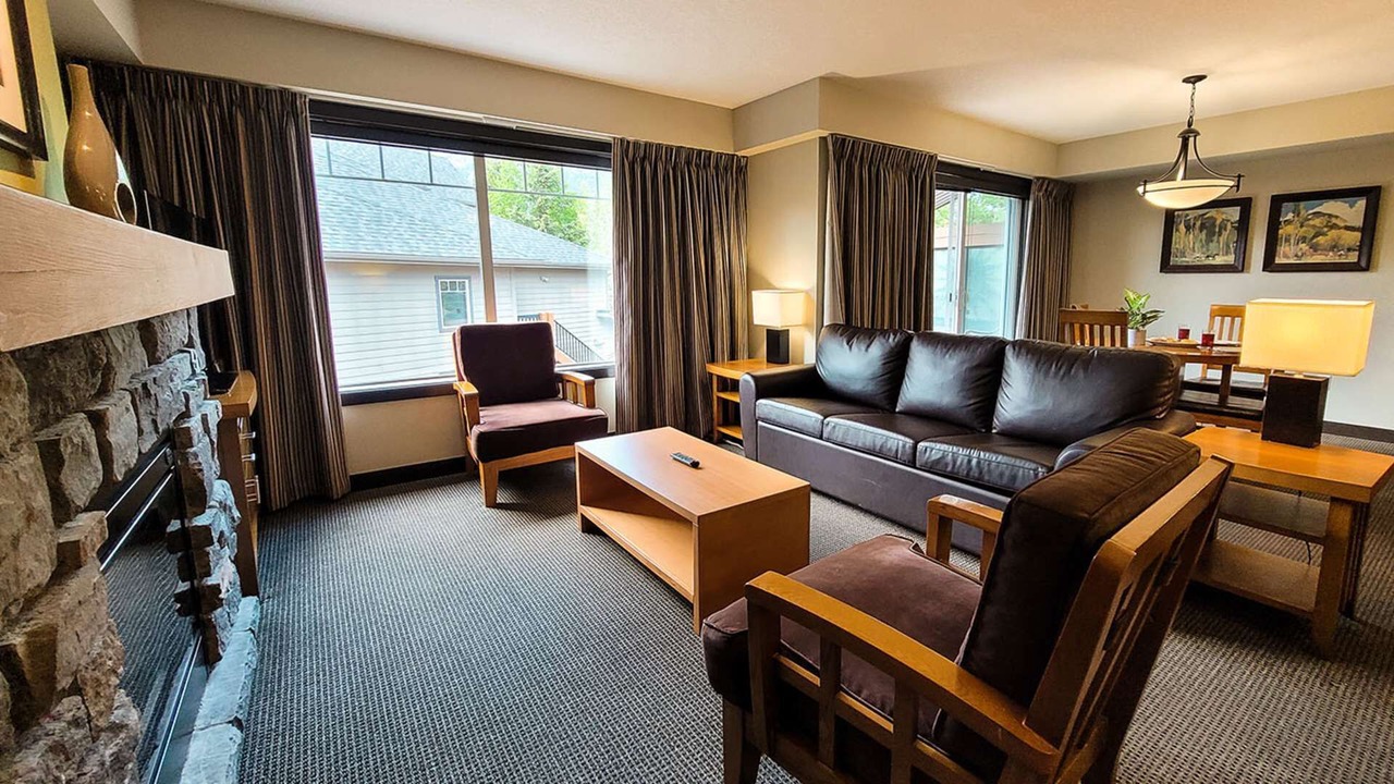 Photo of Livingroom in Copperstone Resort