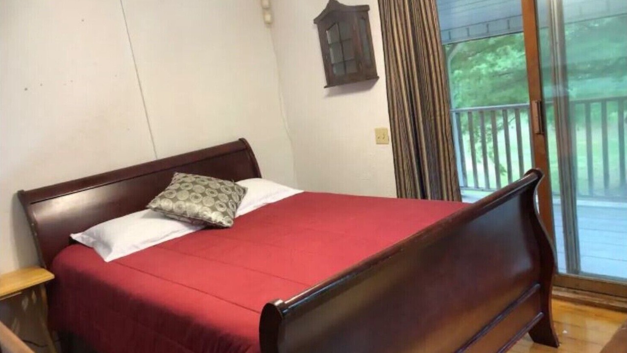 Photo of Bedroom in Quinte West