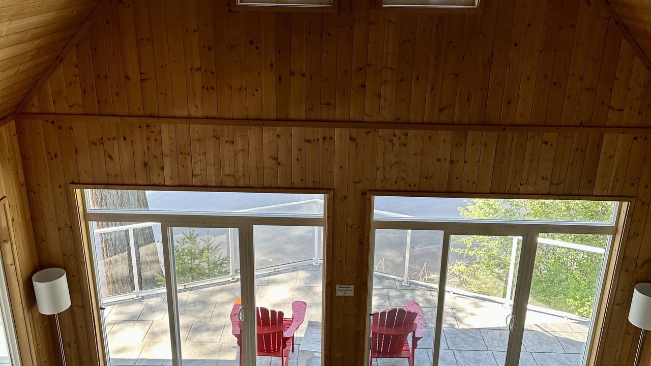 Photo of Livingroom in Eagle Creek