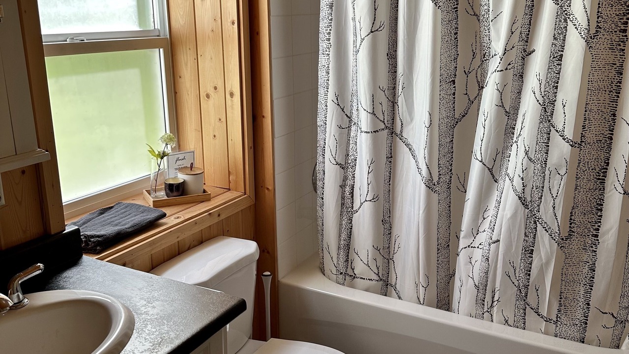 Photo of Bathroom in Eagle Creek