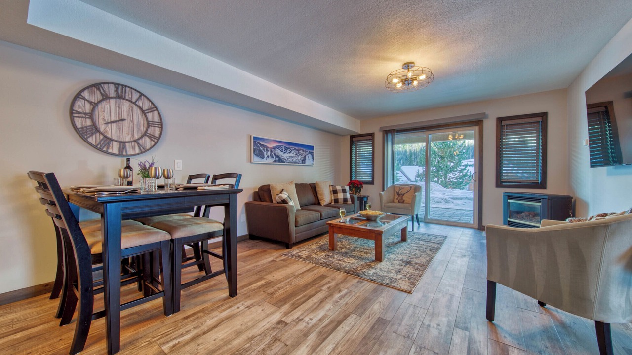 Photo of Livingroom in Fairways