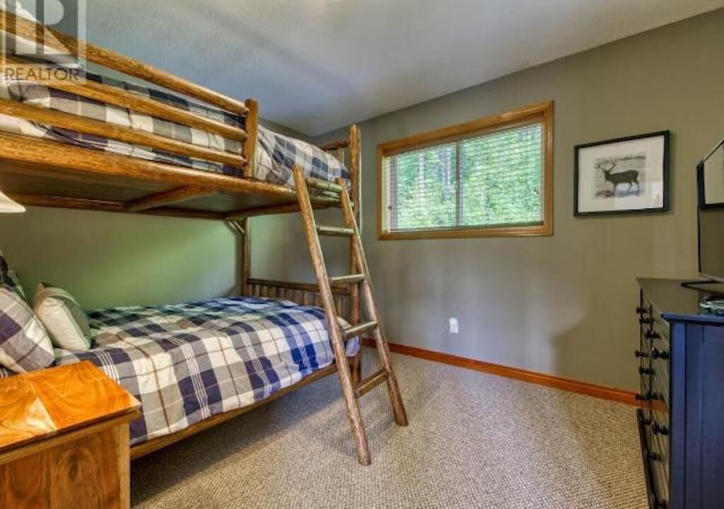 Photo of Bedroom in Fairways