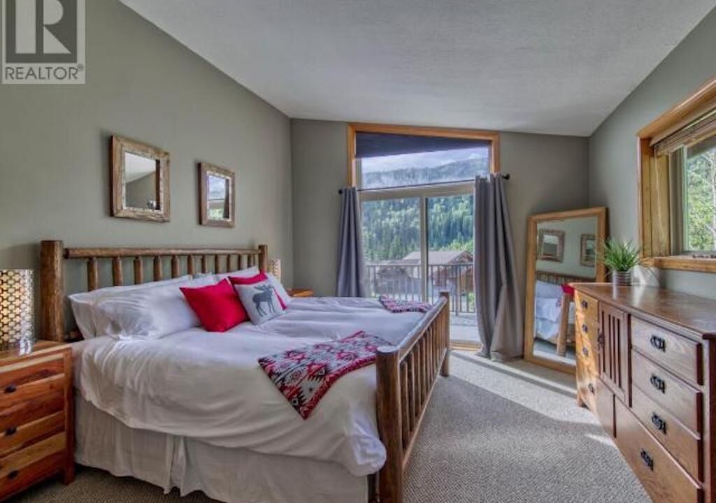 Photo of Bedroom in Fairways