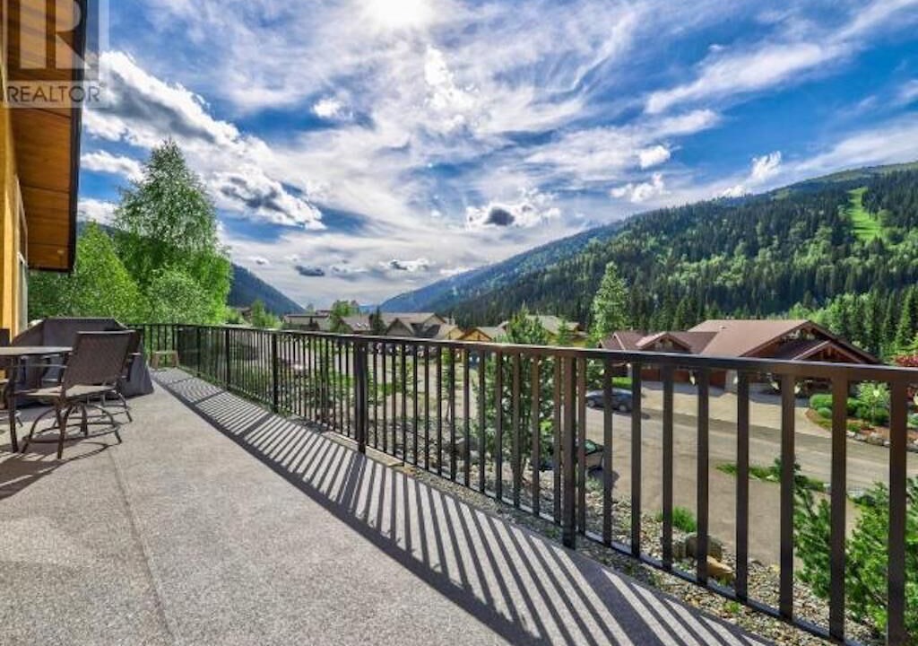 Photo of Patio Balcony in Fairways