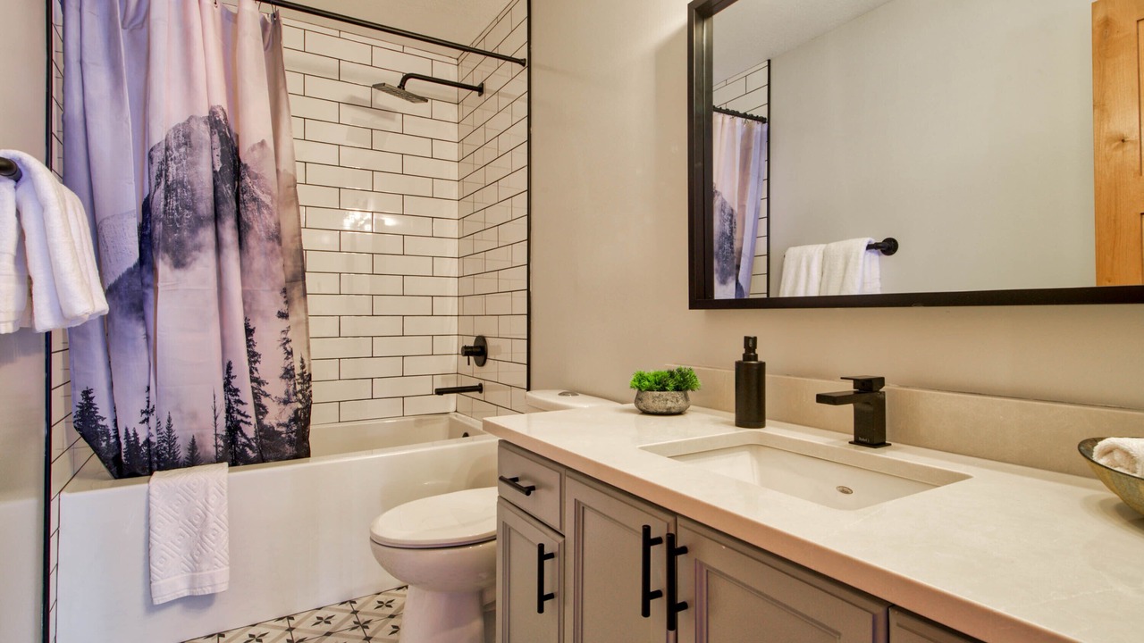 Photo of Bathroom in Fairways