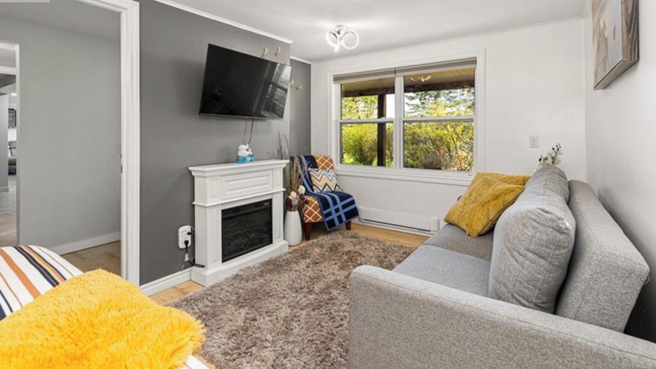 Photo of Livingroom in Harvey