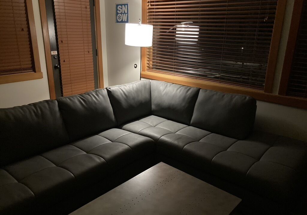 Photo of Livingroom in Rossland