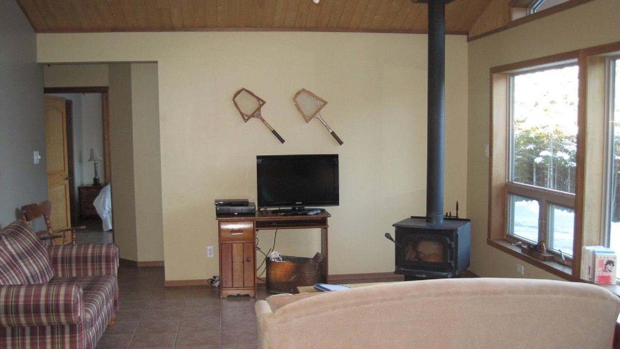 Photo of Livingroom in Chertsey