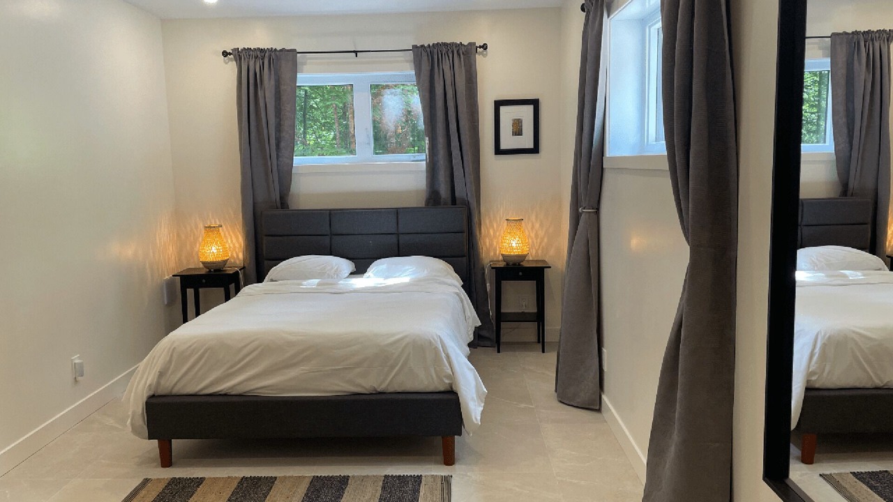 Photo of Bedroom in Chertsey